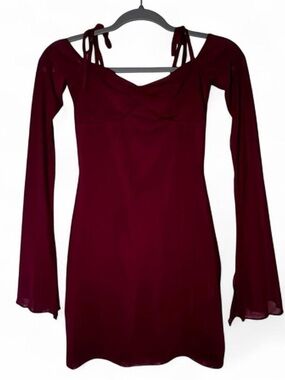 Edikted Burgundy Long-Sleeve Tie-Shoulder Dress